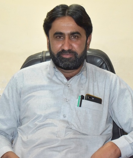 M Qasim Khan 